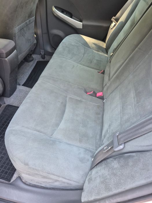 Proprietar, Toyota Prius 3 Hybrid, 189000 km cu carte service.