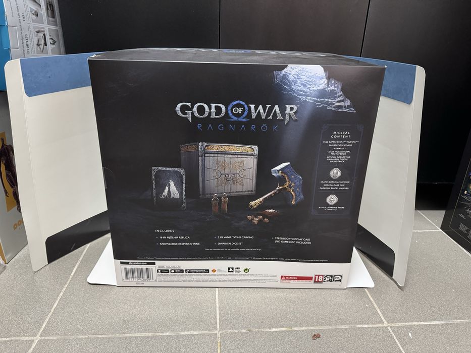 Carton extern ,  husa cutie God Of War Ragnarok Collector’s Edition