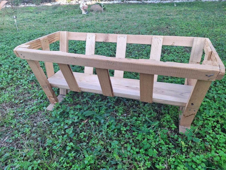 Паралия софра с два стола.Старинна