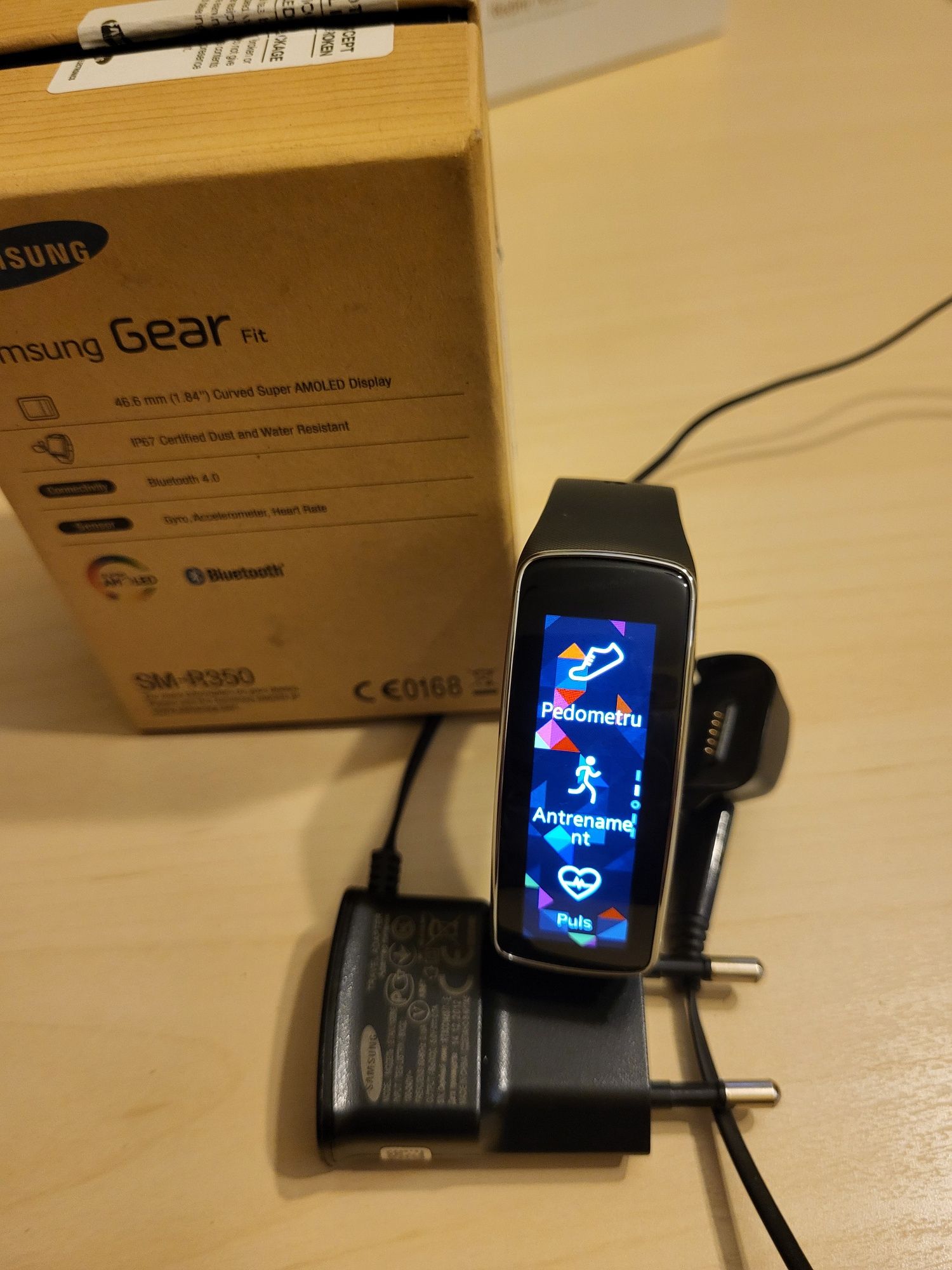 Samsung Gear Fit smart band Android pachet complet