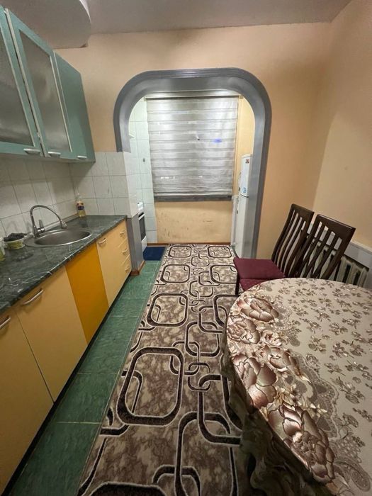 Сдается 2 ком Метро Ойбек ближе к Шох мед