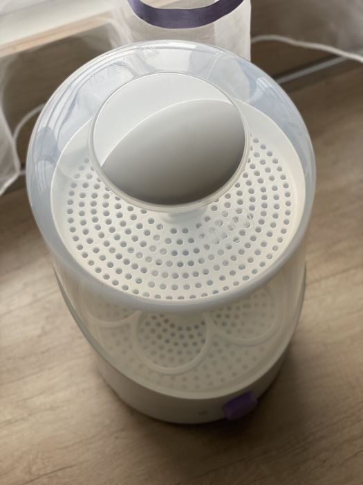 Електрически стерилизатор Chicco Step Up, 6-7 шишета, 0+