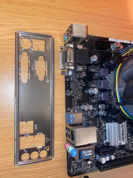 Placa de baza ASRock H310CM-DVS+Intel Core i5 9500T 2.2Ghz+16gb ddr4