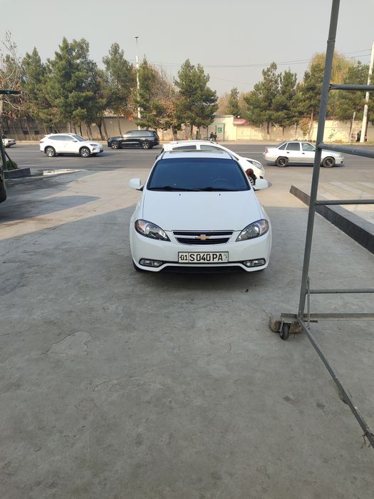 Жентра срочна сотилади