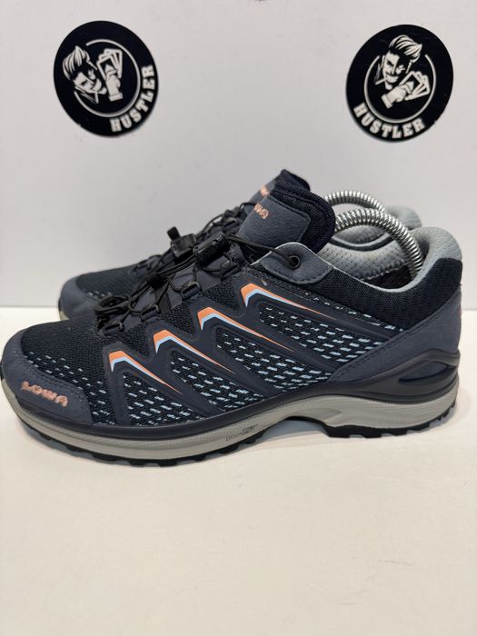 Туристически обувки LOWA MADDOX GORE-TEX .Номер 39.5