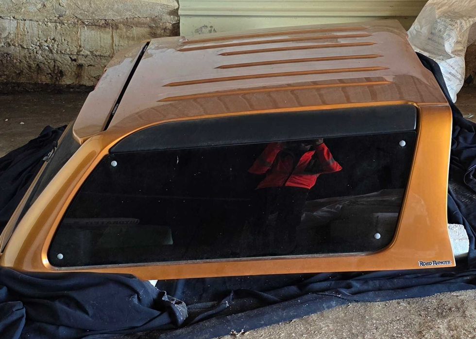Hardtop Nisan navara