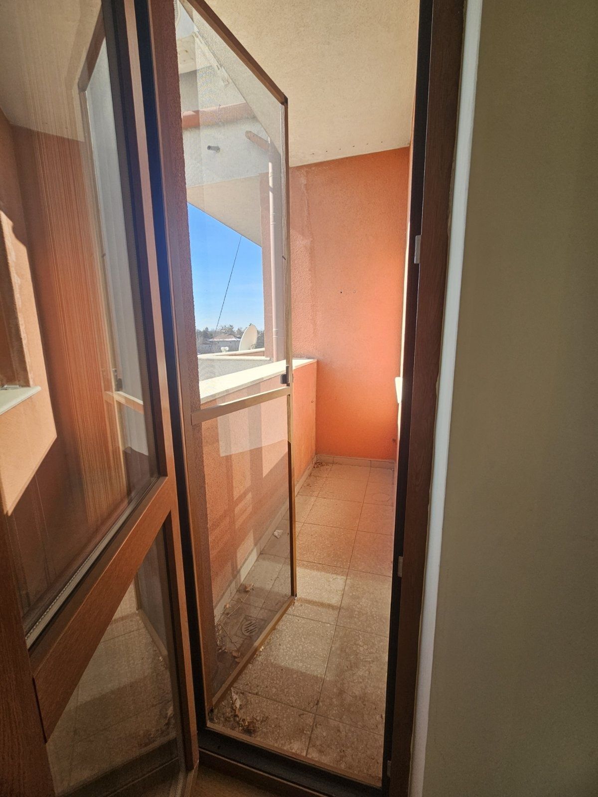 Продавам Апартамент с панорамна гледка в гр.Хисаря
