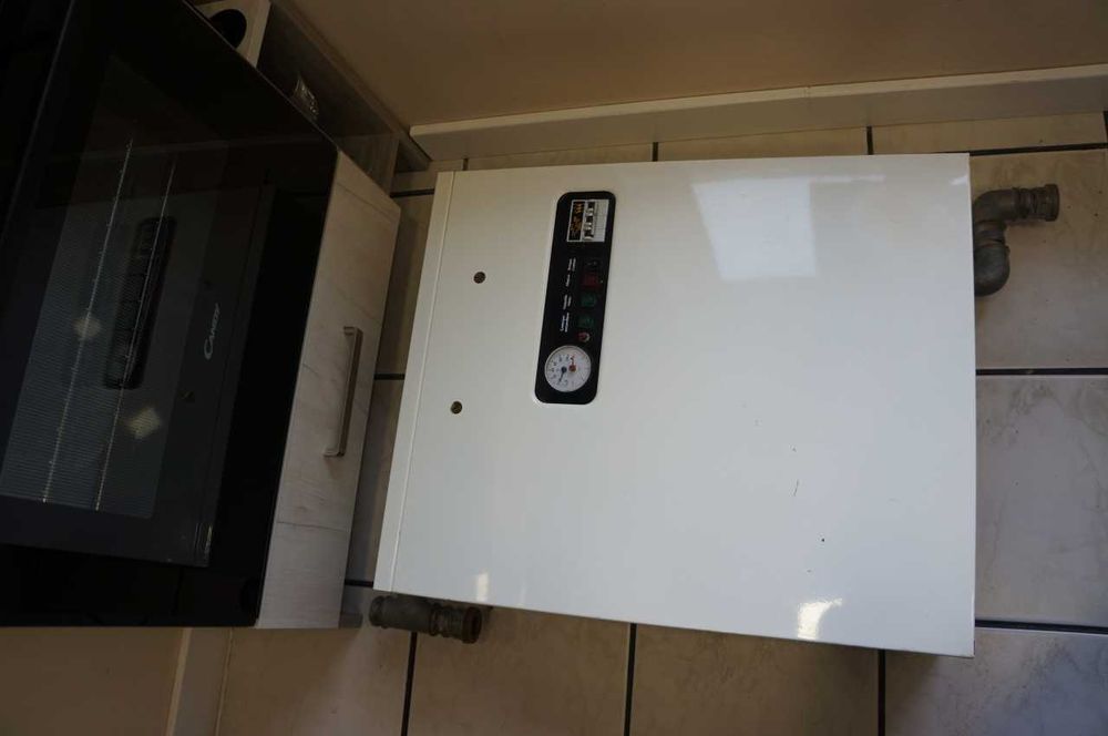 Електрически проточен котел Ерато РТЕ - М, 6 kW