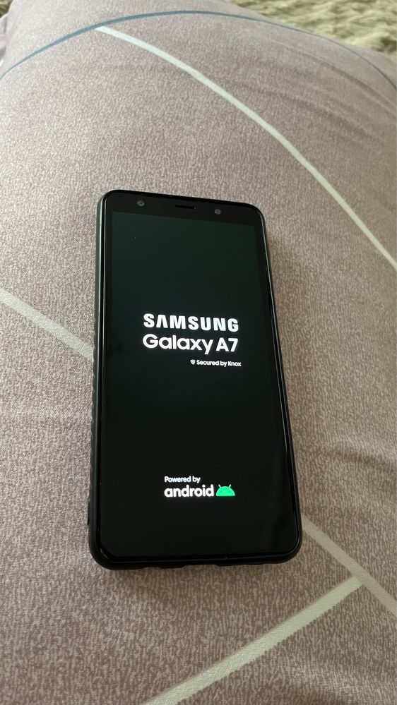 Самсунг Galaxy A7