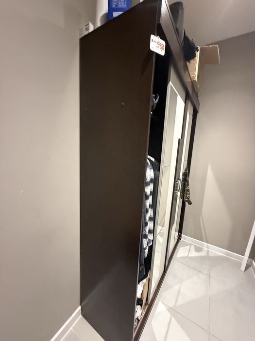 Продам шкаф в отличном состоянии