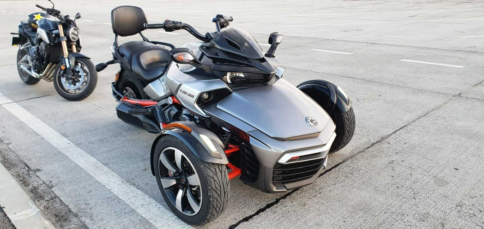 CanAm Spyder 2016