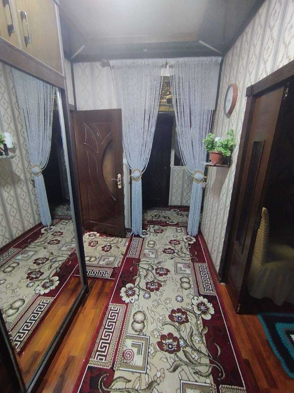 Продаётся квартира Сергелийский р н Спутник 17 3/4/4 ипотека