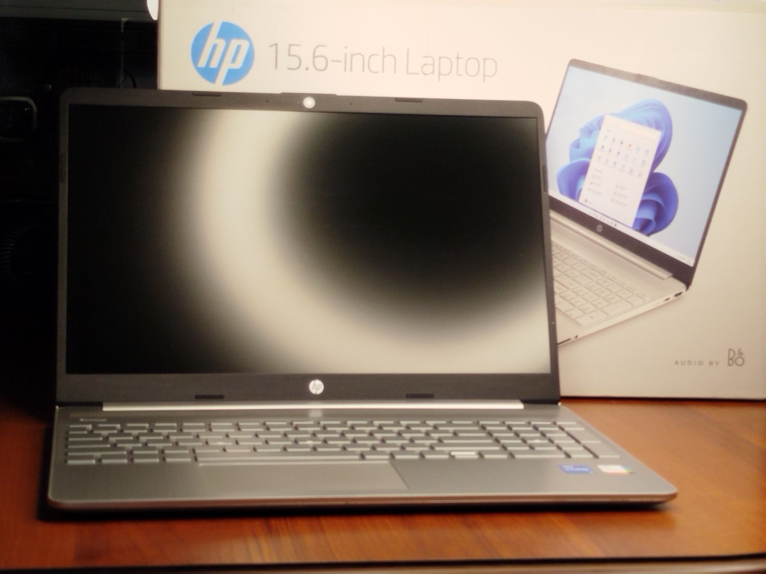 Ультратонкий ноутбук HP Intel Core i5 1235, 10 ядер 8/512 как новый