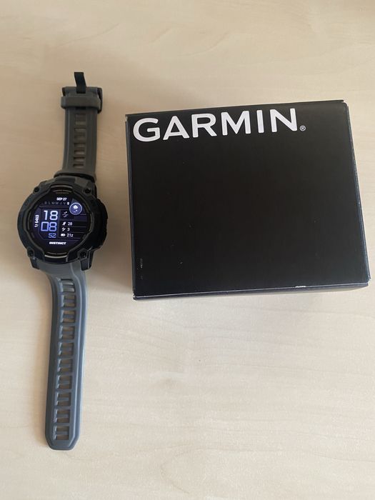 Garmin Instinct 3 - Amoled