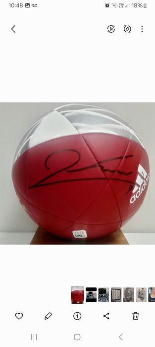 Pilka z autografem Roberta Lewandowskiego мячь футбол