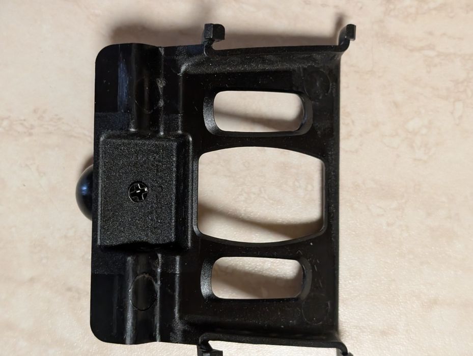 Магнитна стойка за телефон за BMW X2 F39