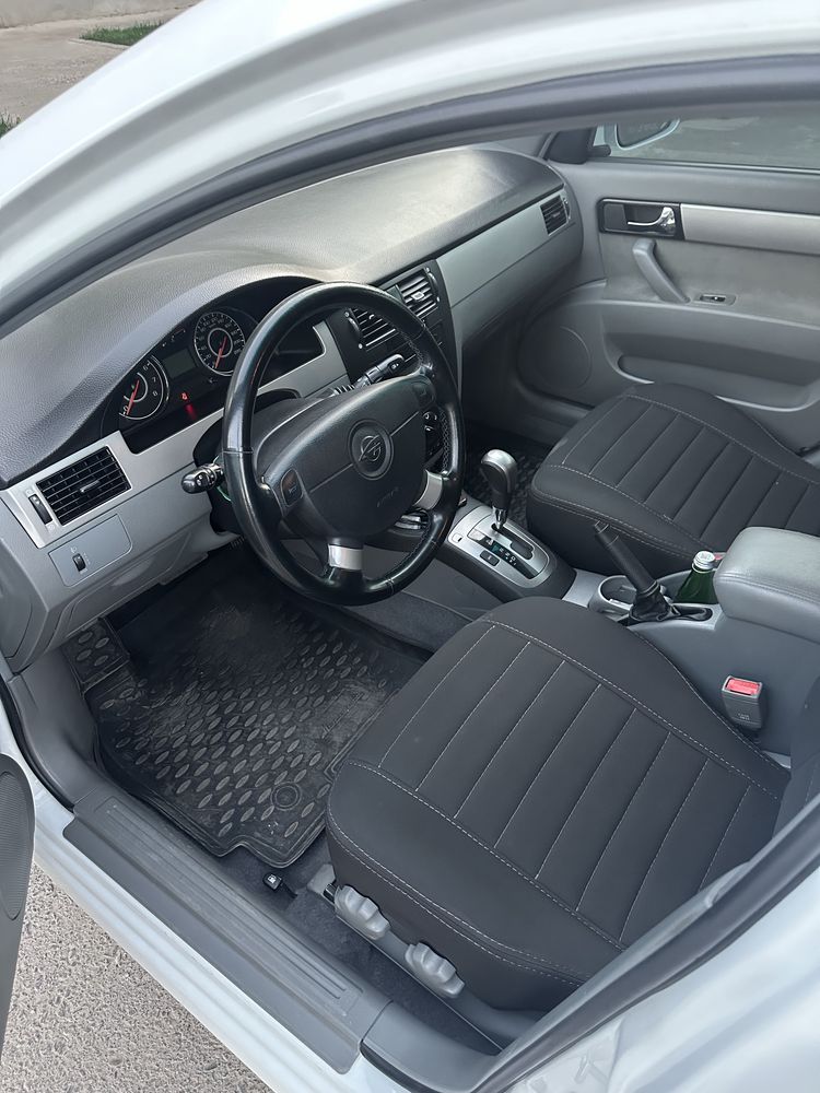 Продаётся Gentra 1 euro автомат
