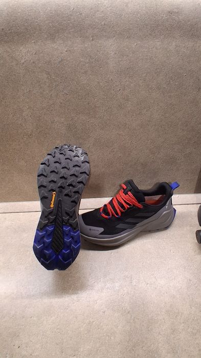 Зимни маратонки Adidas Goretex 44 номер