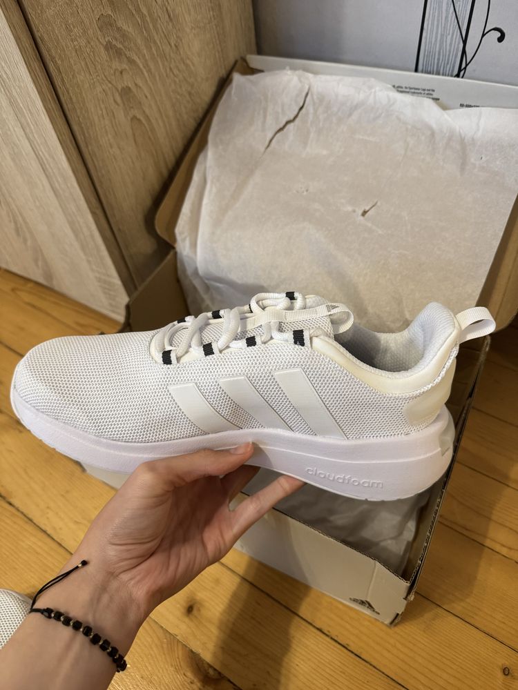 Adidas маратонки