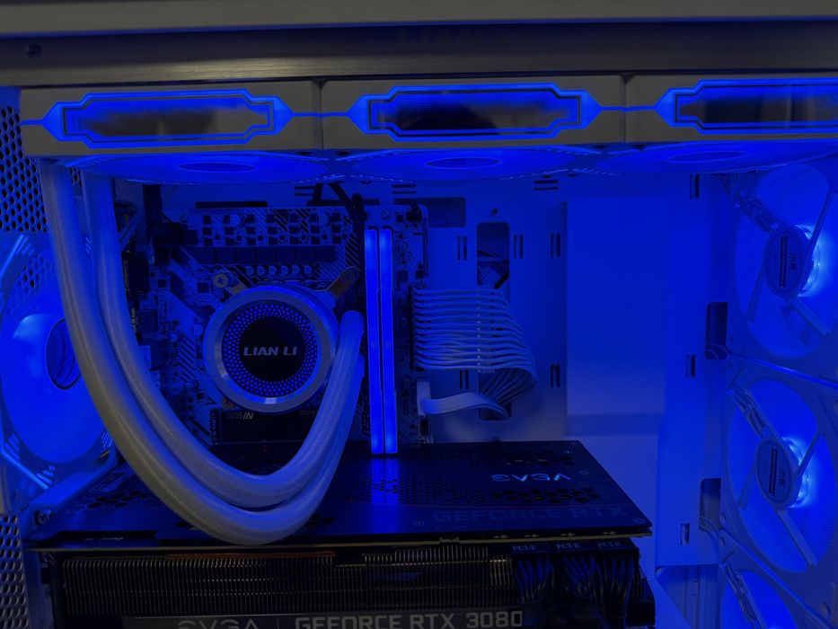 vand schimb pc gaming i5 13-gen 32Gb DDR5 RTX 4060 8Gb SSD 1Tb RGB