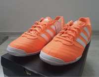 Футболни обувки Adidas Super Sala