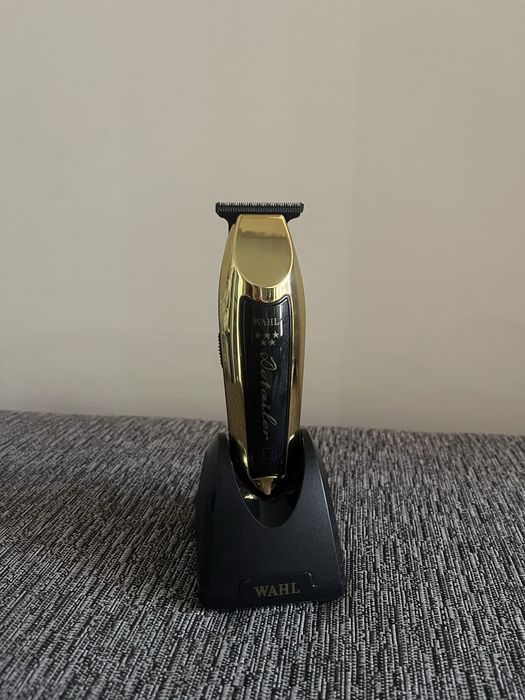 WAHL DETAILER GOLD + СТАНЦИЯ златен тример вал jrl gamma sc