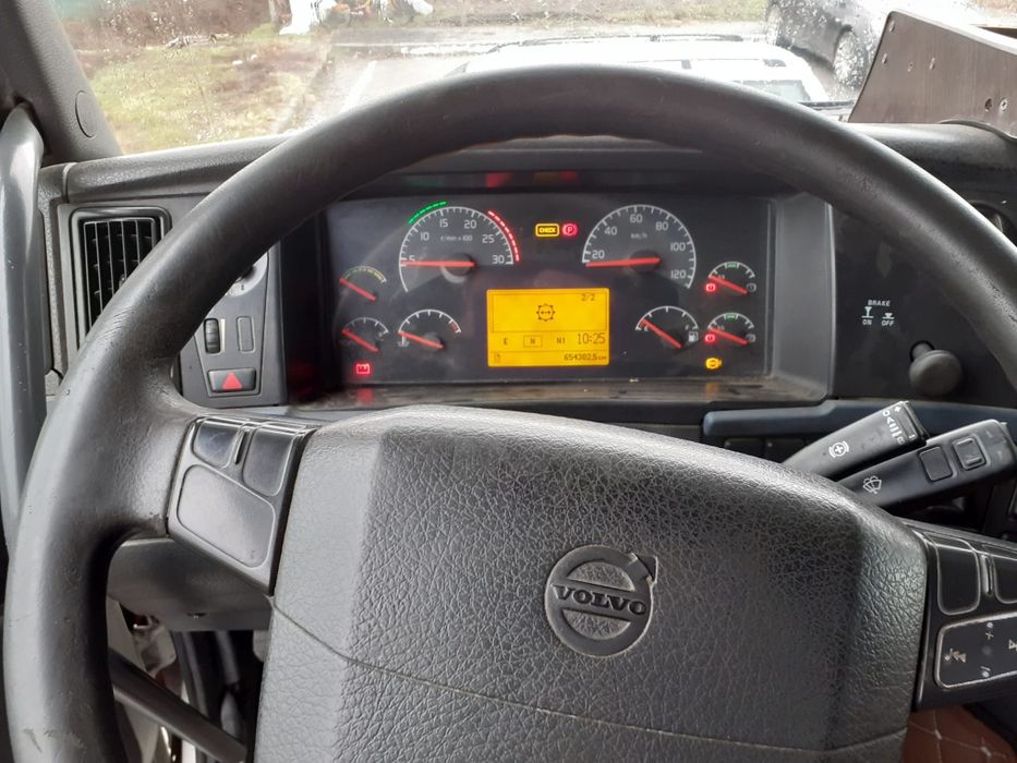 Volvo fh 500 650000 km 2008 cu semiremorca aluminiu schimb utilaje