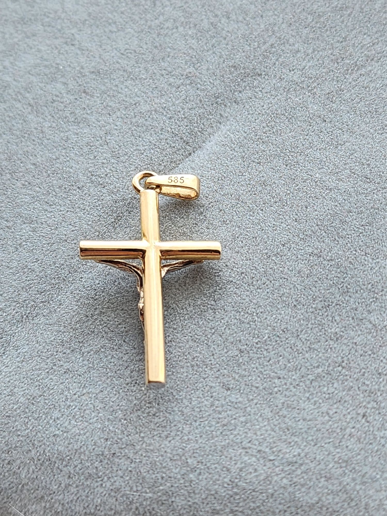Новый стильный Золотой крестик 585 пр.