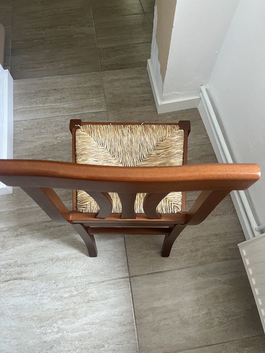 Vand 6 scaune bucatarie