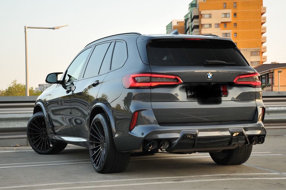 BMW  X5 M competition