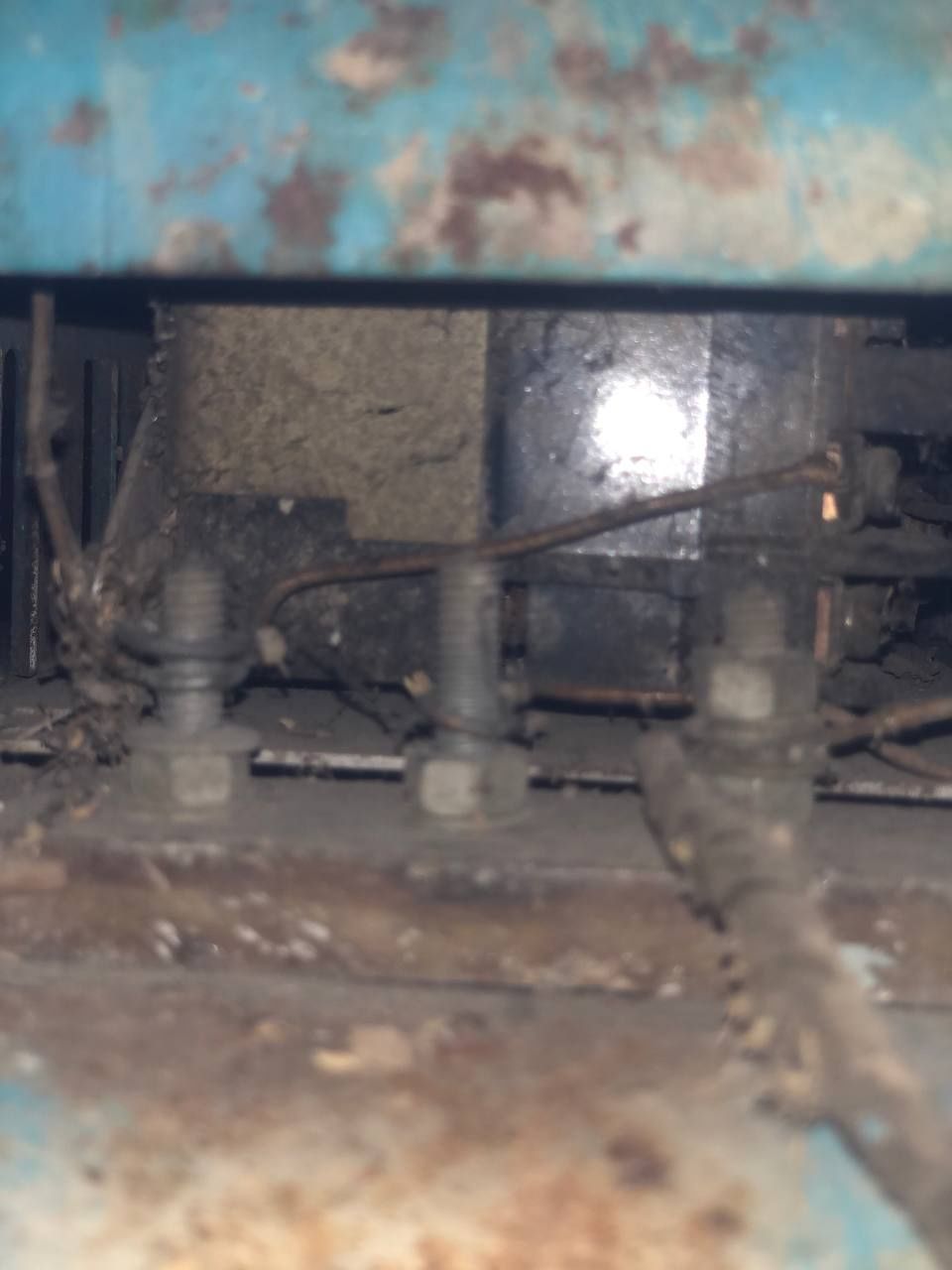 Metall eritadigan pich