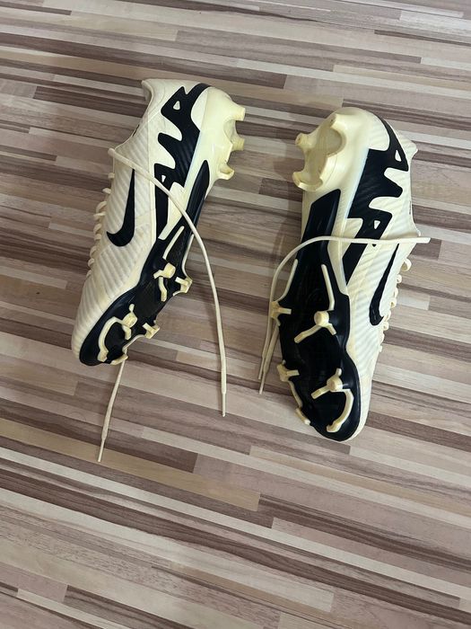 ЧЕРЕН ПЕТЪК Футболни бутонки Nike Air Zoom Mercurial Vapor 15.