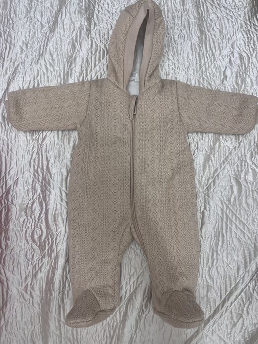 продам до 62 размера бежевый цвет