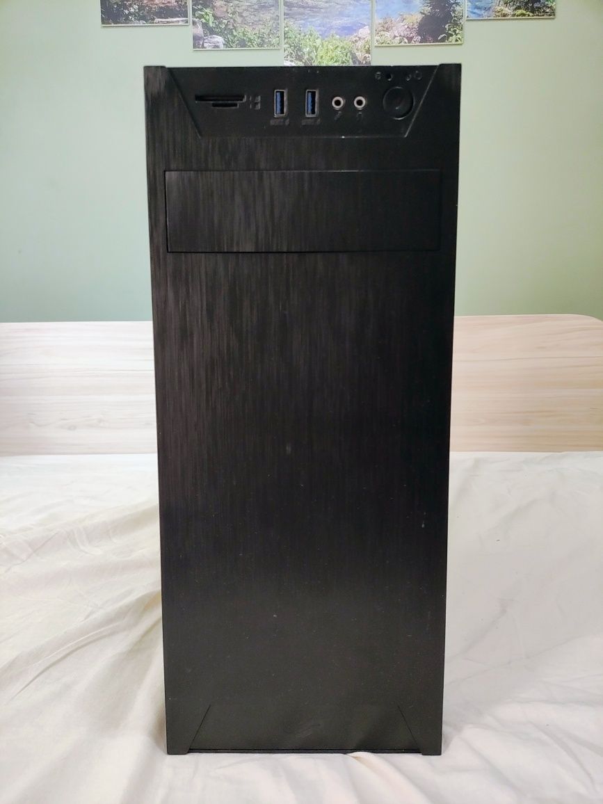 Компютърна кутия SilentiumPC Armis AR1