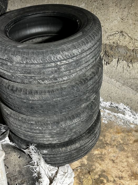 215/65/16 летние покрышки комплект