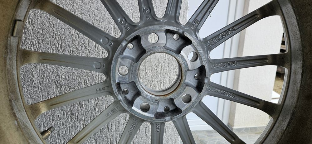 Jante 18 + cauciucuri (Audi Mercedes)