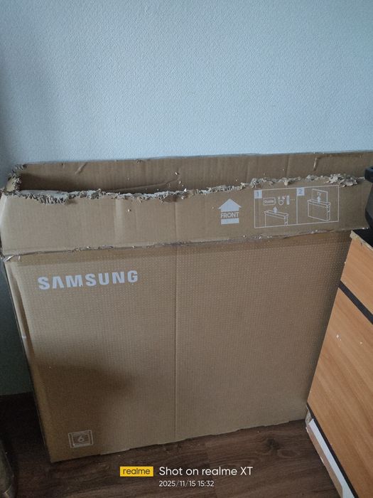 Телевизор на запчасти и мелкие техники