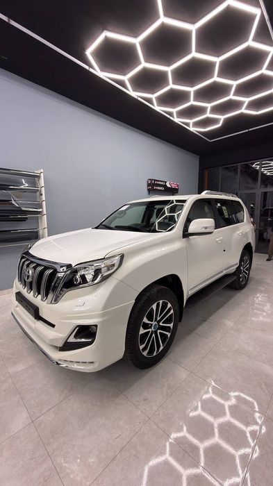 Toyota Land Cruiser 150