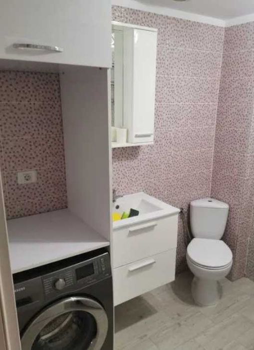 Дава се под наем Тристаен апартамент в Пловдив, Кючук Париж - 86 кв.м за 382.5 € - Снимка #5