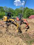 Inchiriez utilaje buldoexcavator, miniexcavator