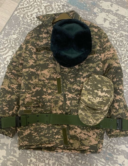 Продается зимняя военная форма
