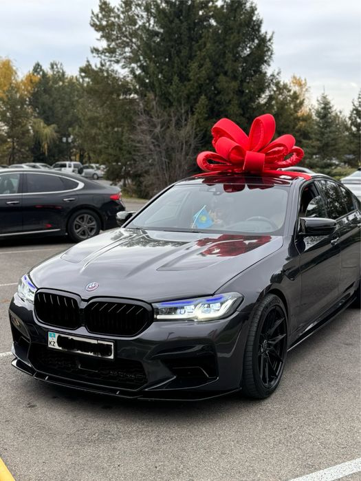 Бант и тент на машину, бантик на авто, красный бантик