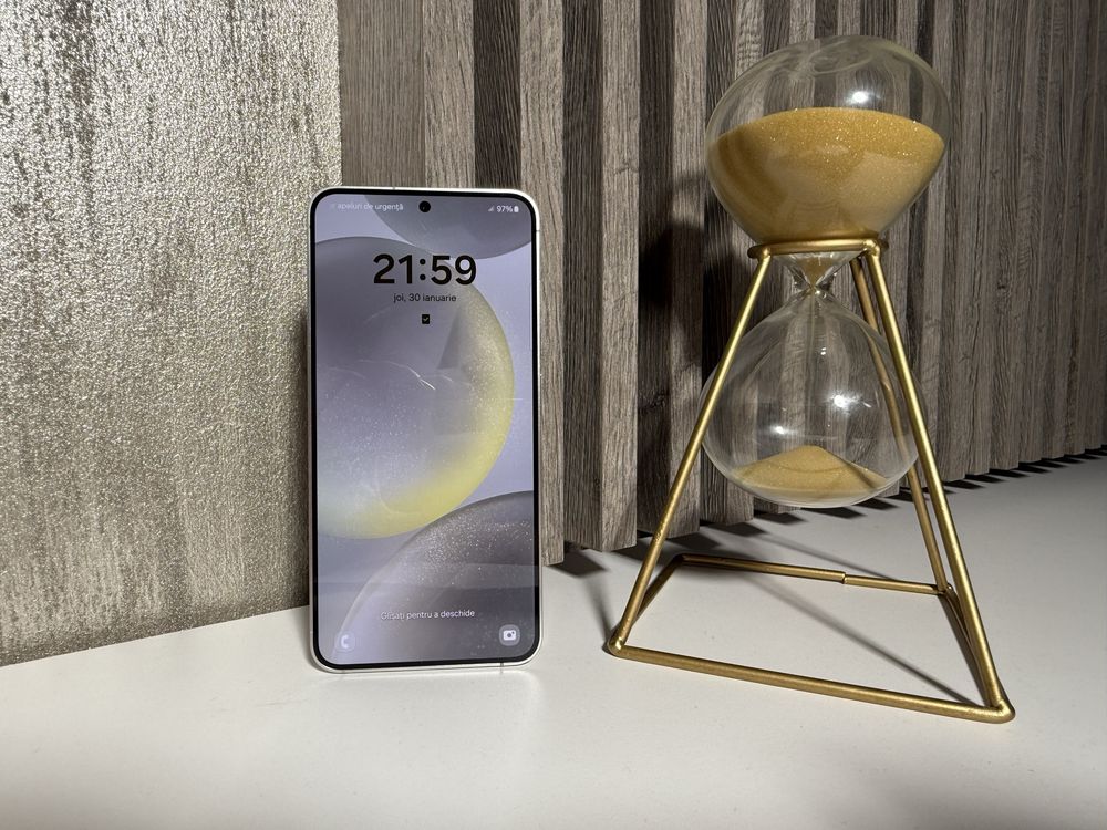 Samsung S24 128GB Garantie 2 ani Universul Telefoanelor