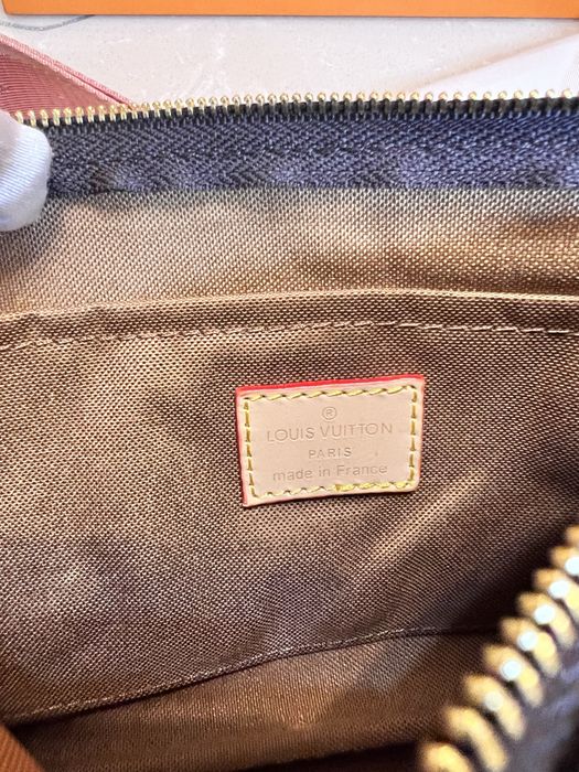 Geanta Louis Vuitton