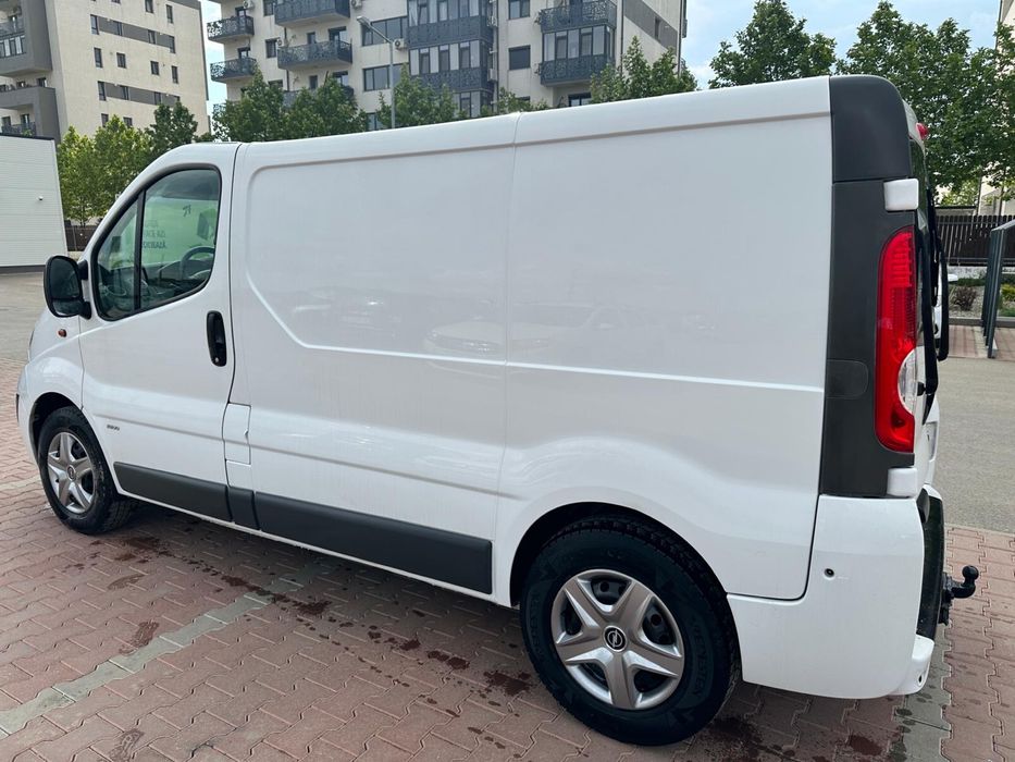 Opel Vivaro 2012 Euro 5  AC 115cp