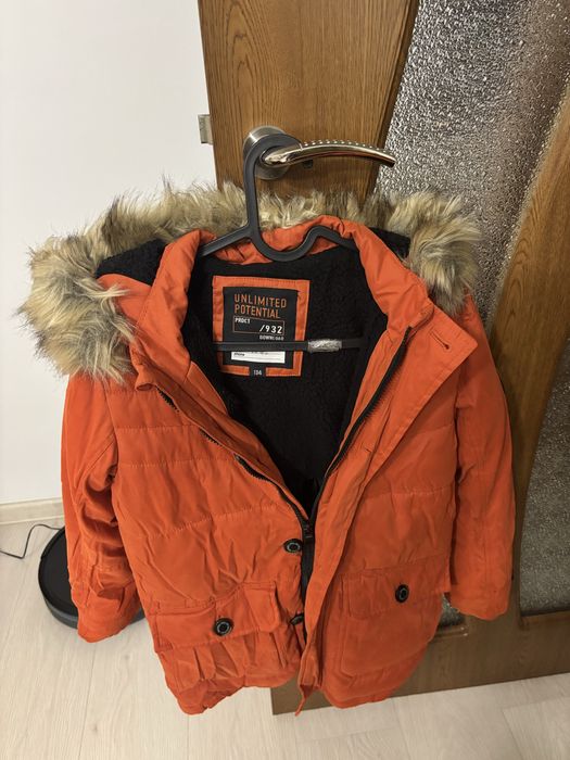 Geaca iarna C&A, marimea 134, 8-9 ani, Portocaliu