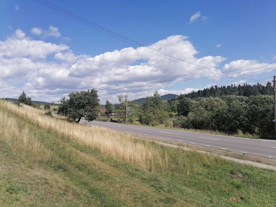 Teren Izvoru Muresului E578/DJ 12, 1700 mp, intravilan,plan, la sosea