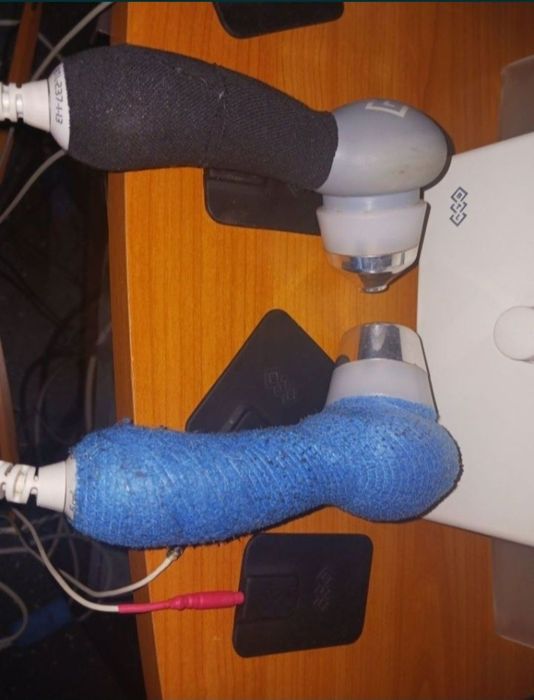 Combină fizioterapie profesională,5 canale:2electro,2Ultrasunet,1Laser