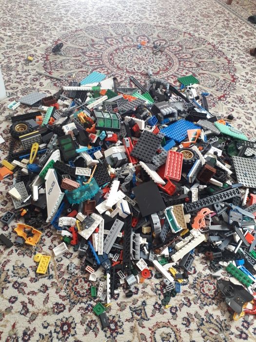 Лего игры разные.