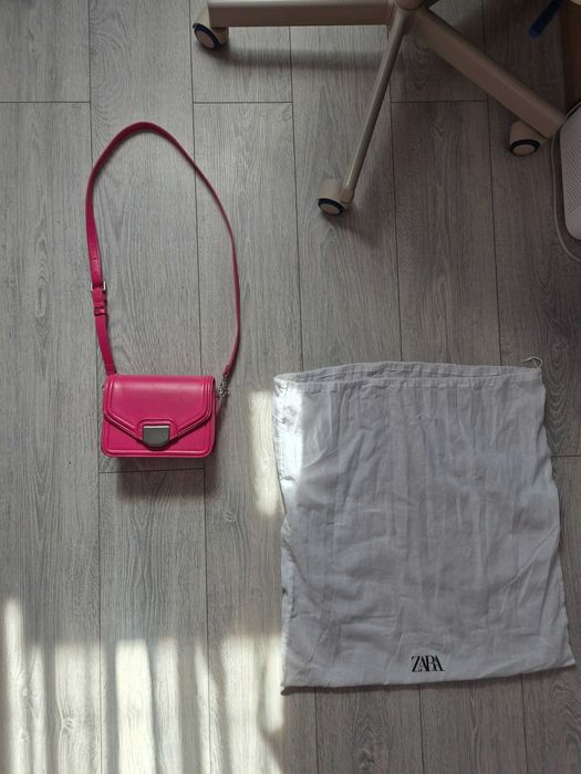 Geanta de umar Zara